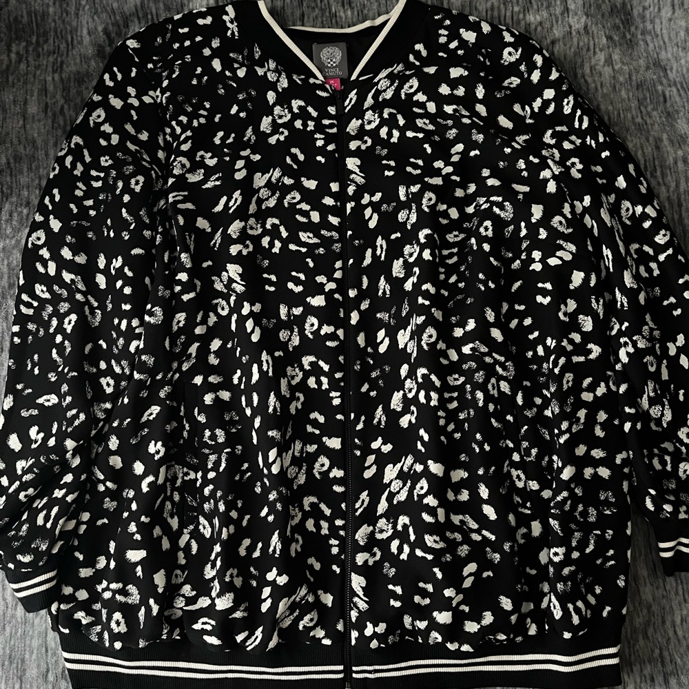 Vince Camuto Bomber